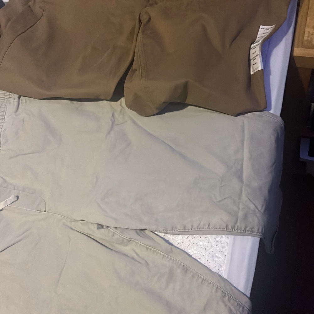 Men's Tan and Gray Pants